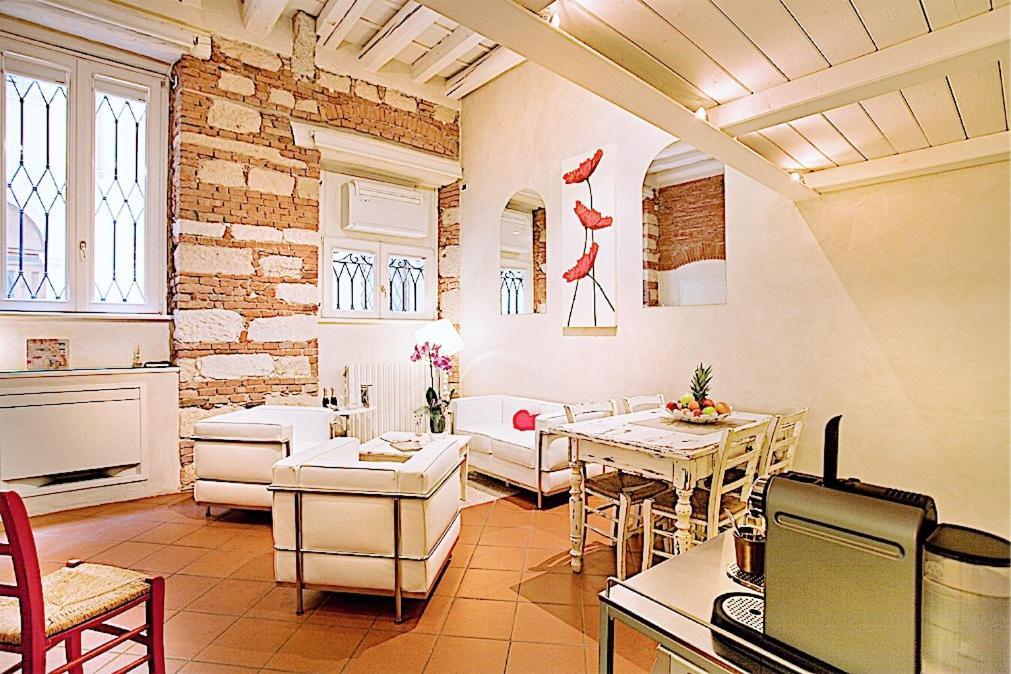 Le Cadreghe Apartments Verona Ngoại thất bức ảnh